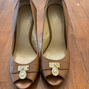 Tan Wedges, Michael Kors, Size 10